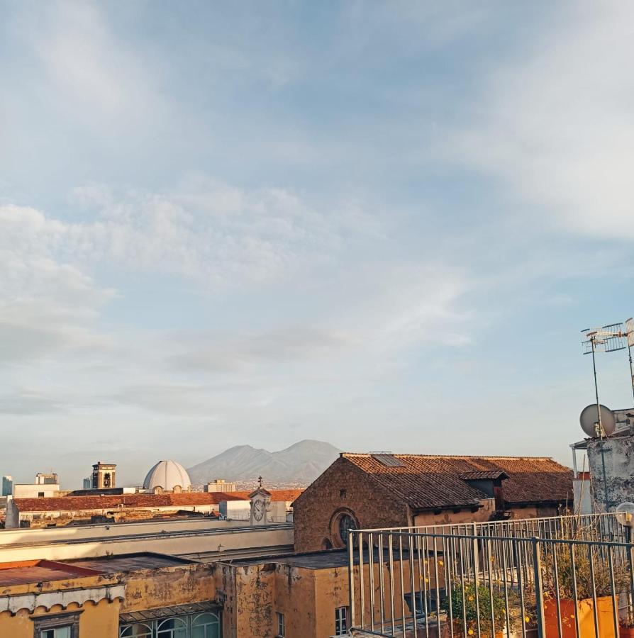 מלון נאפולי La Terrazza Delle Fate מראה חיצוני תמונה