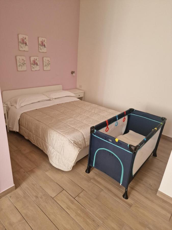 מלון נאפולי La Terrazza Delle Fate מראה חיצוני תמונה