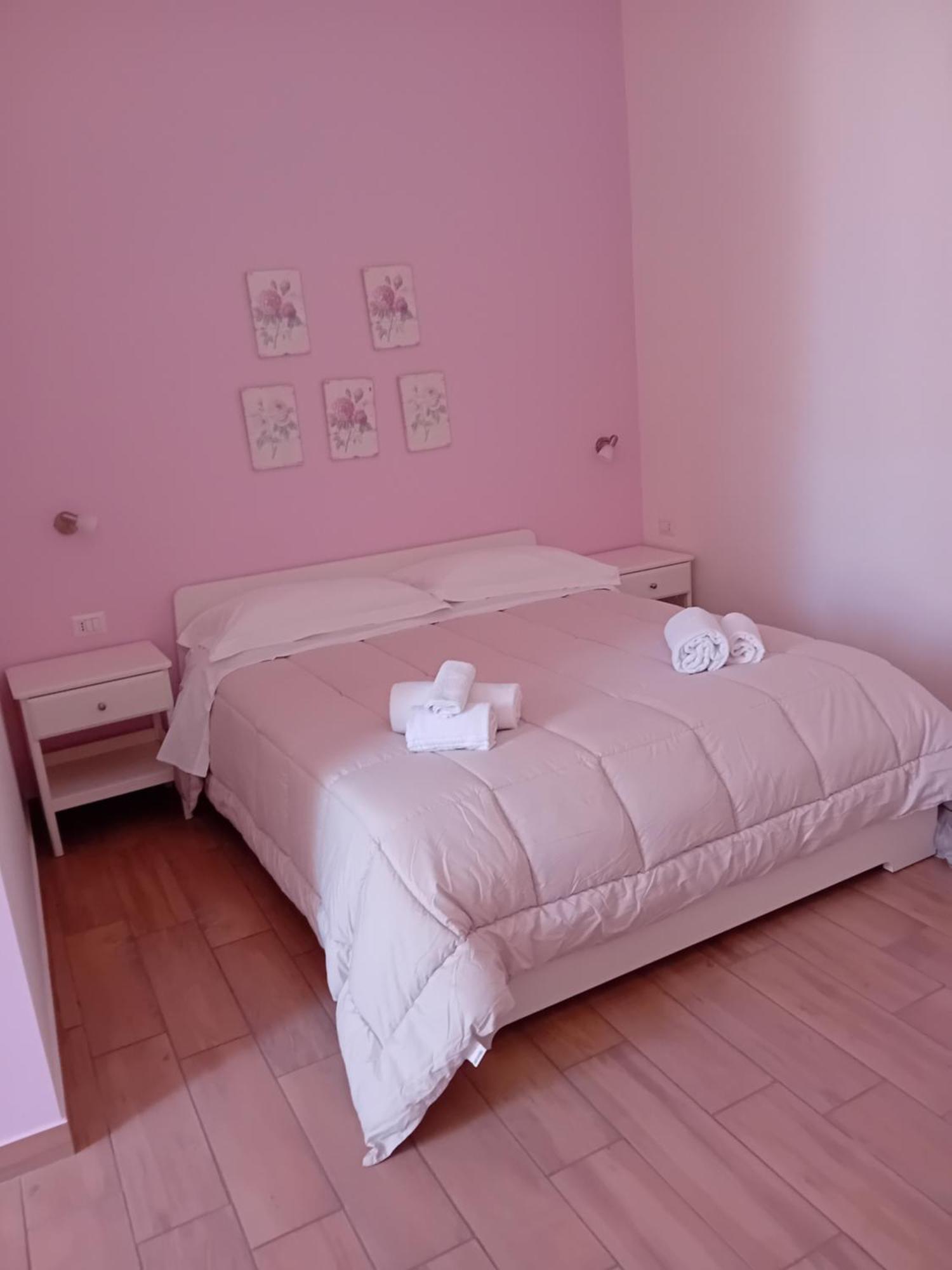 מלון נאפולי La Terrazza Delle Fate מראה חיצוני תמונה